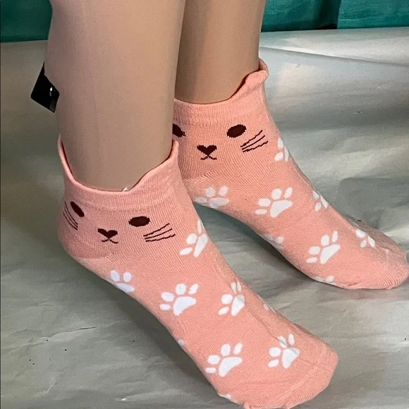 Womens Cat Paw Print Socks NWT - Picture 6 of 9